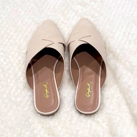 Qupid Mules - Picture 3 of 3